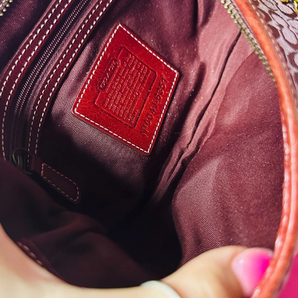 Sold - Picture 8 of 9